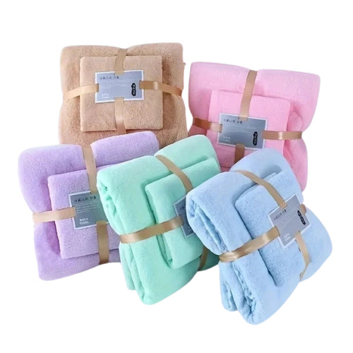 Highly absorbent and fast-drying bath towels in a 2-piece set, designed for everyday comfort.