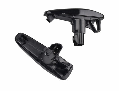 LED dynamic turn signal side fender marker light for Mitsubishi Lancer Evo X, Outlander Sport, and Mirage (2014+), offering modern amber lighting.