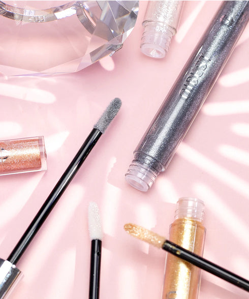 Shimmer Lip Gloss – Waterproof & Long-Lasting