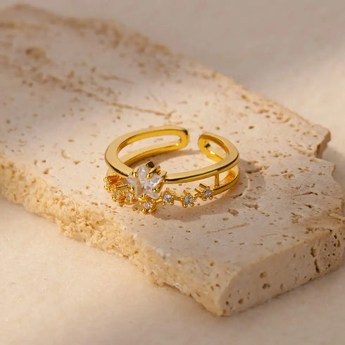 Zircon Geometric Heart Ring – Gold Stainless Steel Jewelry